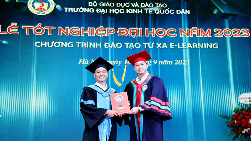 Có nên học trực tuyến Đại học Kinh tế Quốc dân?